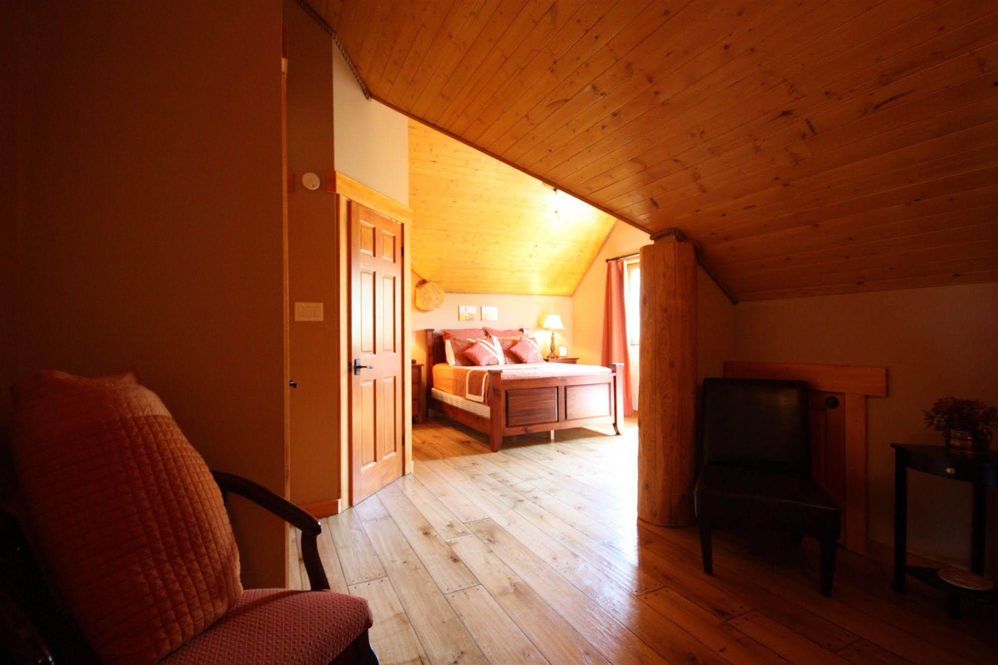 A Okanagan Lakeview Inn Kelowna Luaran gambar